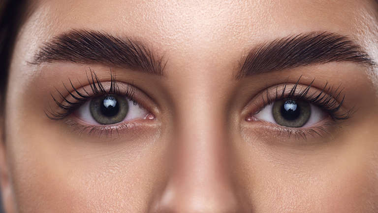Von null auf Glamour: Wimpernseren, die den Unterschied machen